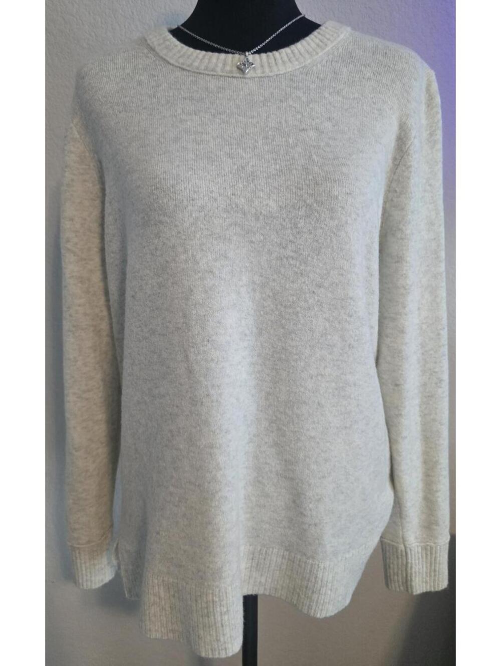 J.Crew Light Beige Sweater Size Large